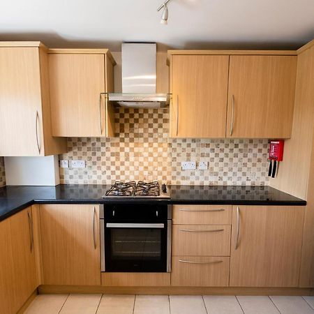 19 Shrewsbury Walk Apartamento Isleworth Exterior foto