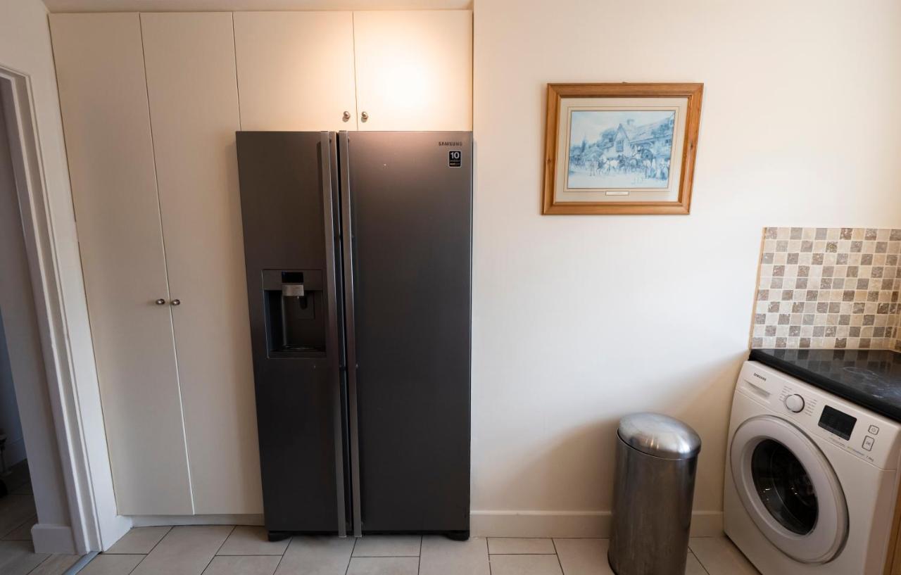 19 Shrewsbury Walk Apartamento Isleworth Exterior foto
